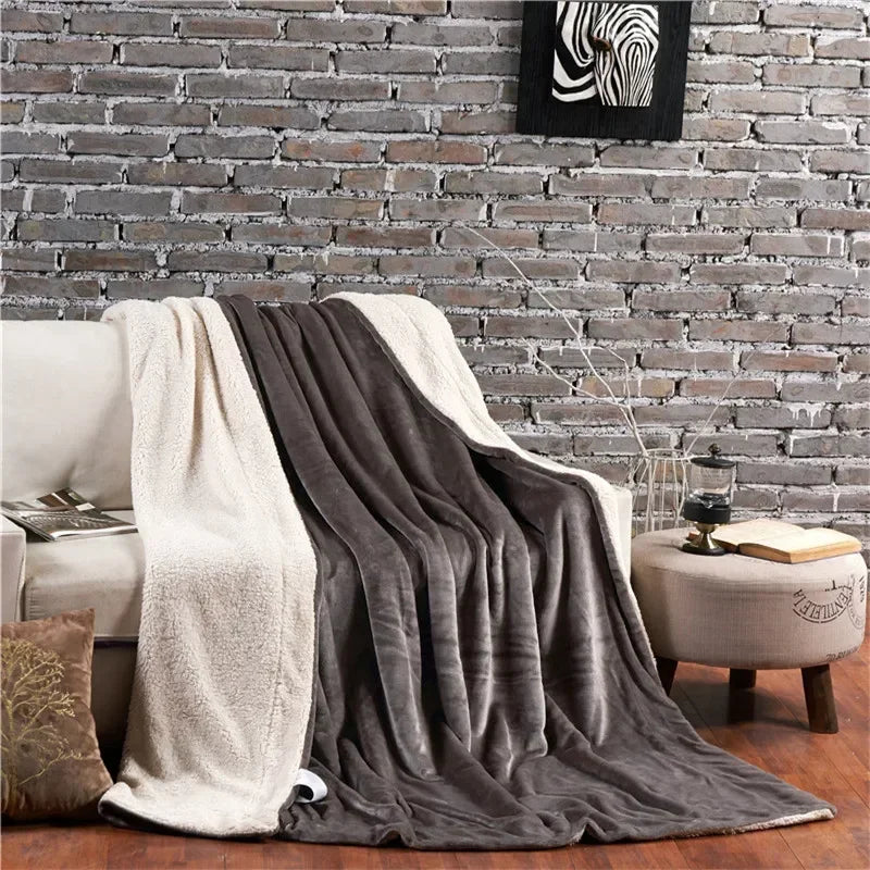 Wool Throw Blanket Keep Warm Winter Bed Blankets Double Sided Queen Duvet Cover Camping Double Bed Cover Bedspread on the Bed